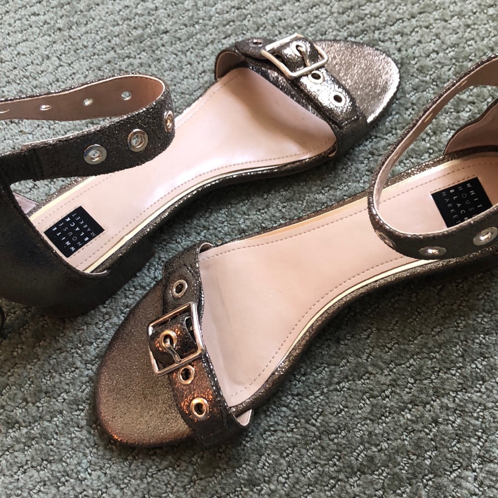 White House Black Market Cora Sandal, Size 8 - Picture 5 of 8